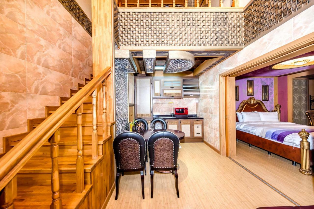 ปาล์ม แวลเลย์ รีสอร์ต Hotel ซอกวีโพ ภายนอก รูปภาพ