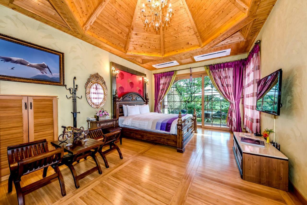 ปาล์ม แวลเลย์ รีสอร์ต Hotel ซอกวีโพ ภายนอก รูปภาพ